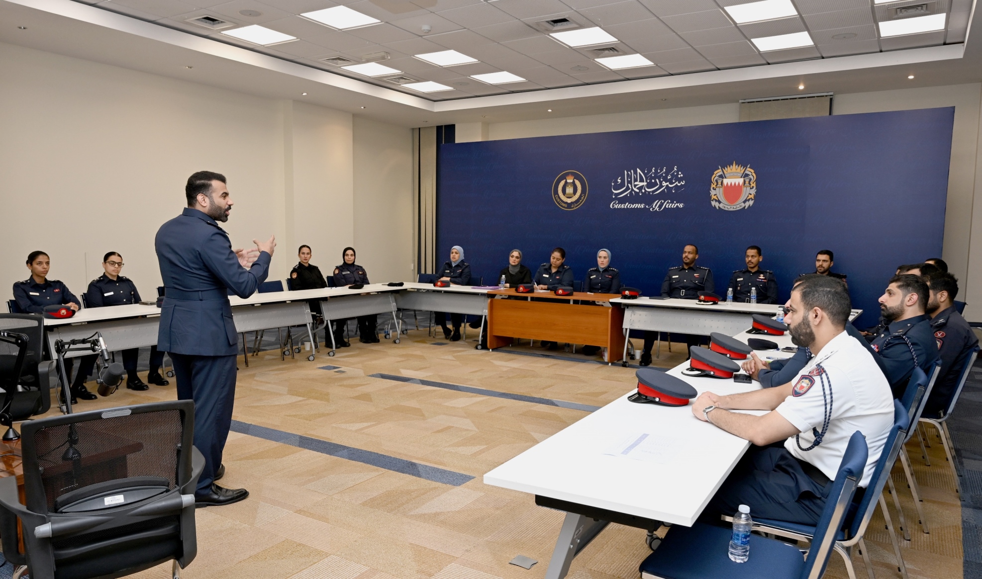 اختتام دورة المتحدث الرسمي بمشاركة 24 ضابطًا من مختلف إدارات وزارة الداخلية<